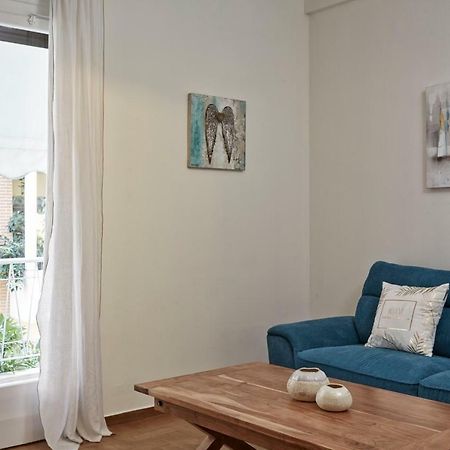 Cozy And Bright 2Bd Apartment In Kolonaki Athens Luaran gambar