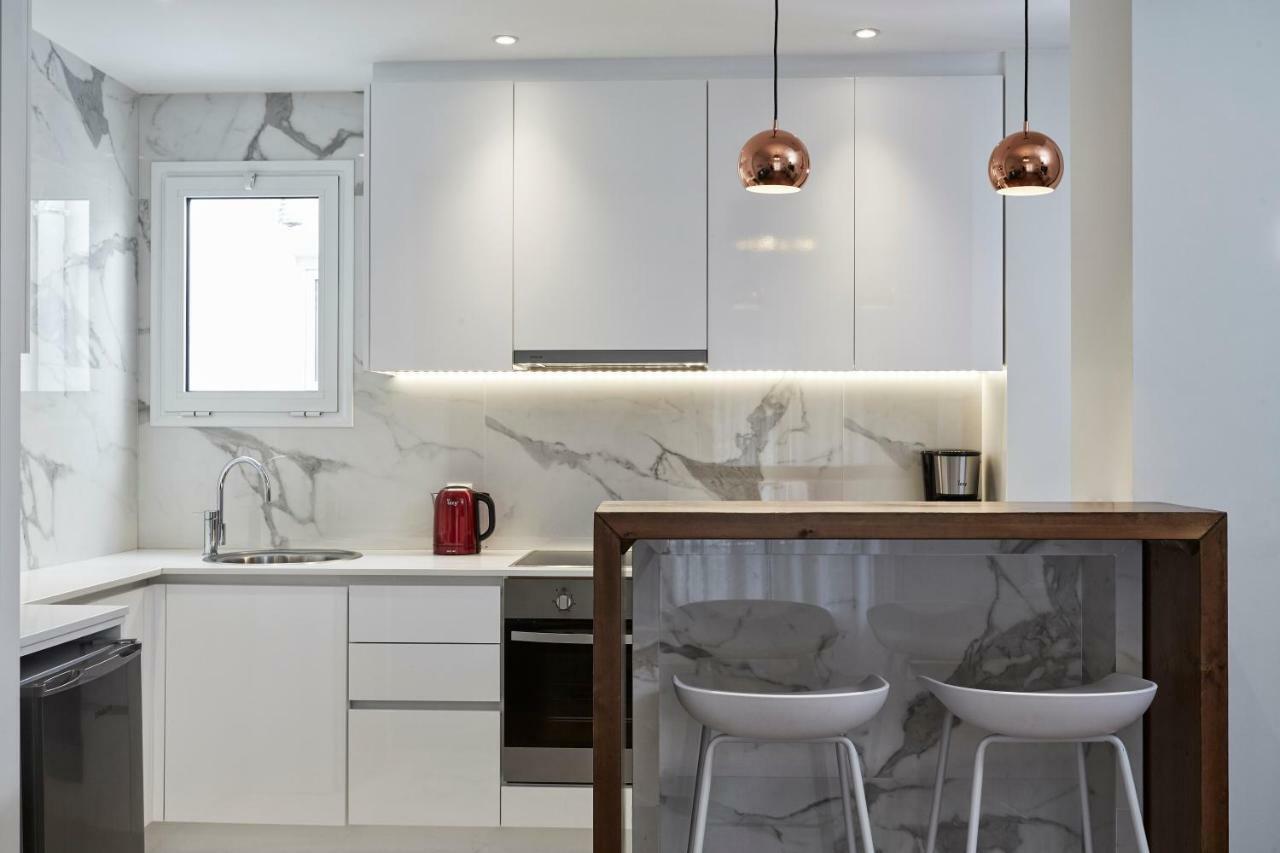 Cozy And Bright 2Bd Apartment In Kolonaki Athens Luaran gambar